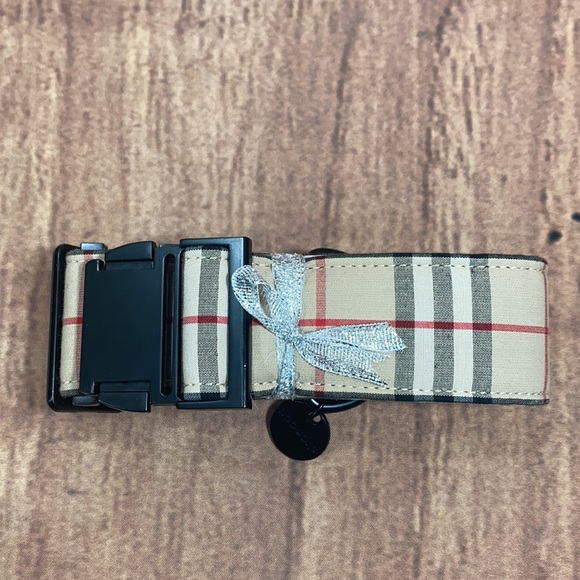 New BB style inspired dog collar with BowToe - Picture 3 of 8